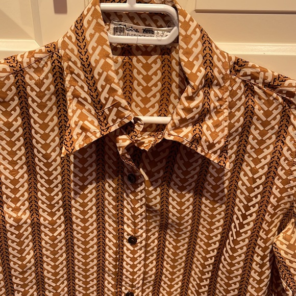 VINTAGE FERRAGAMO 100% silk blouse. - Picture 2 of 5